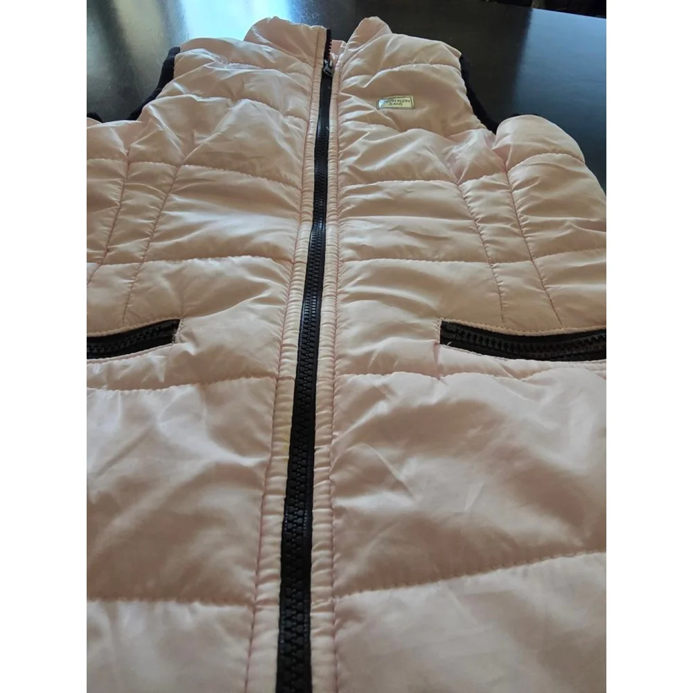 Girls Gorpcore Calvin Klein Jeans Pastel Pink Puffer Vest S6 with Black Trim